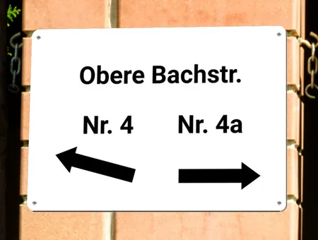 Wegweiser Obere Bachstr. Bild