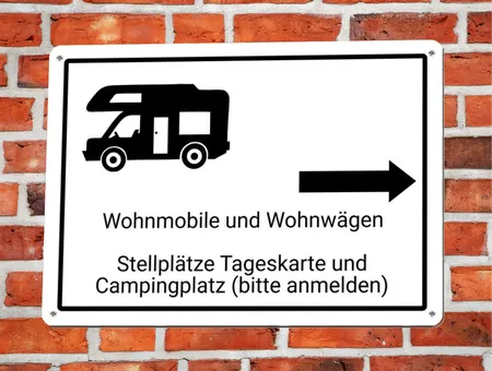 Wegweiser Wohnmobile Bild